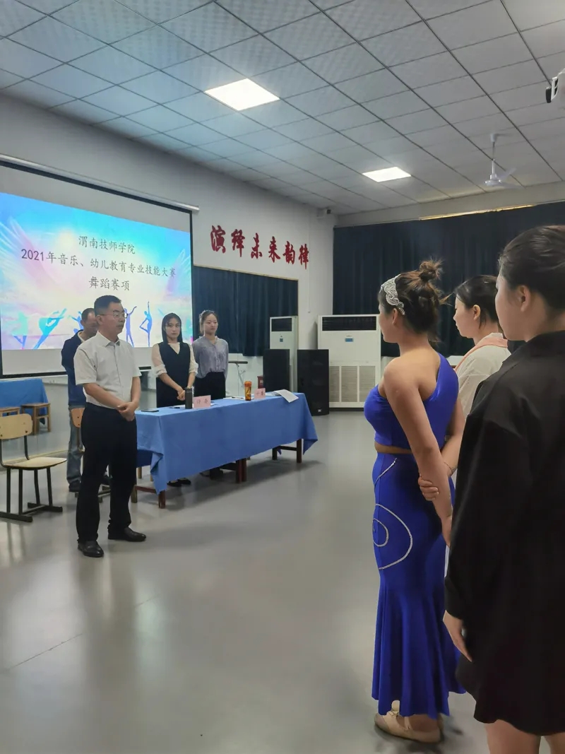 20210604_212629_000.jpg 20210604_212629_000.jpg