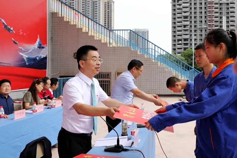 20210604_213059_018.jpg 20210604_213059_018.jpg