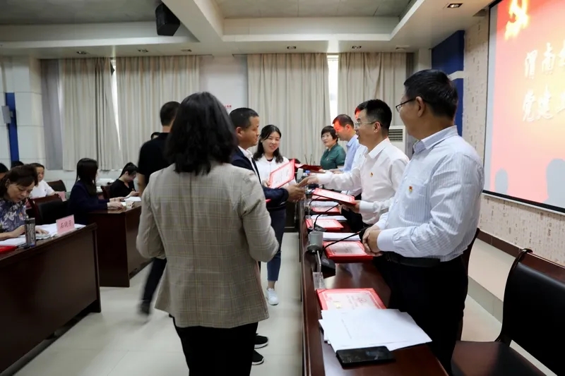 20210604_213905_032.jpg 20210604_213905_032.jpg