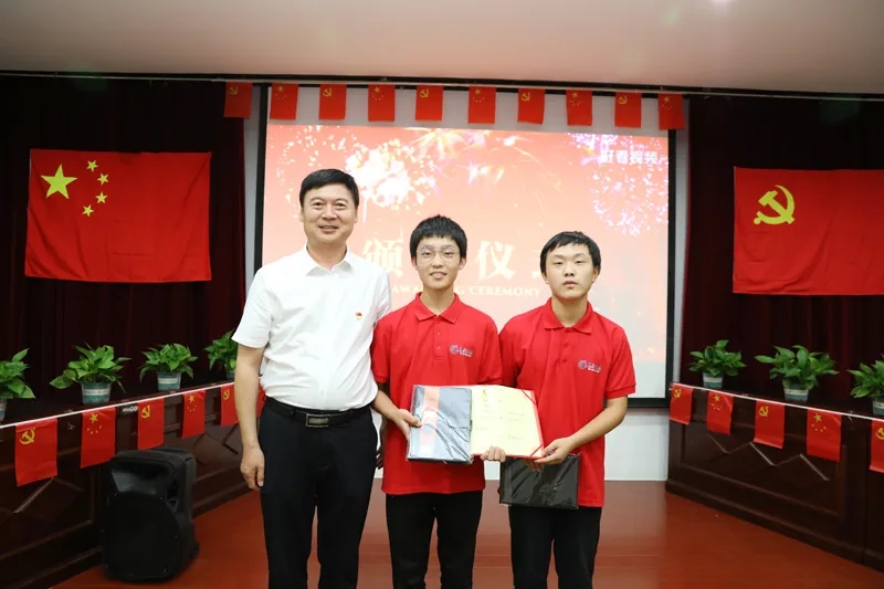 20210709_215456_018.jpg 20210709_215456_018.jpg