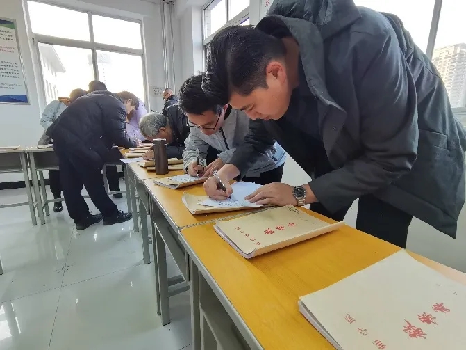 20211127_165836_001.jpg 20211127_165836_001.jpg