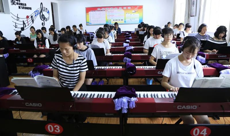 20220718_213716_049.jpg 20220718_213716_049.jpg