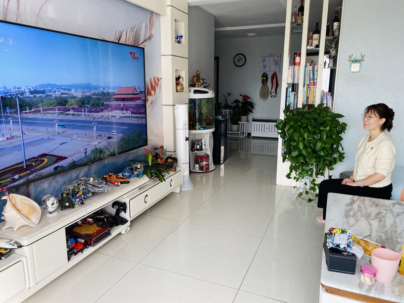 王敏.jpg 王敏.jpg