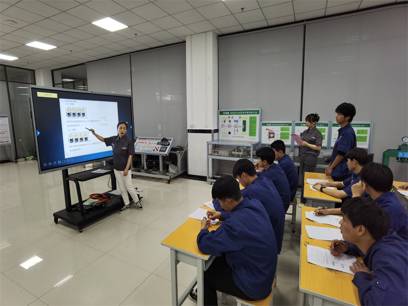 圖片2.jpg 圖片2.jpg